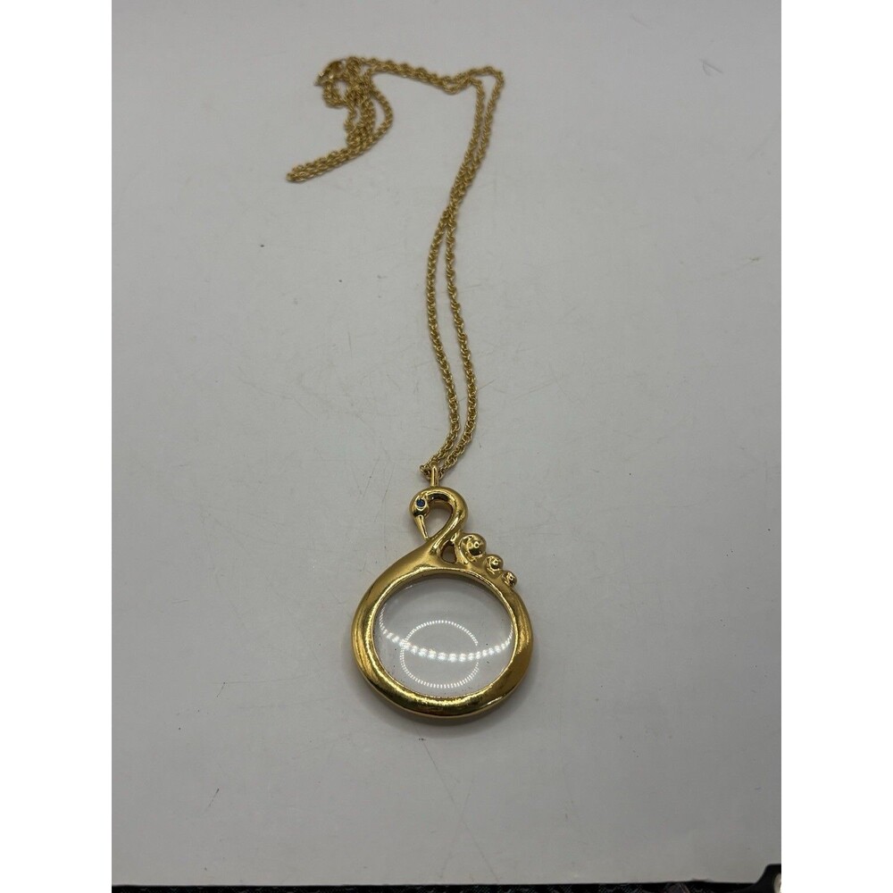 Avon Gold Tone Blue Eye Swan Bird Magnifying Glass 32" Necklace Jewelry Vintage - Picture 6 of 6
